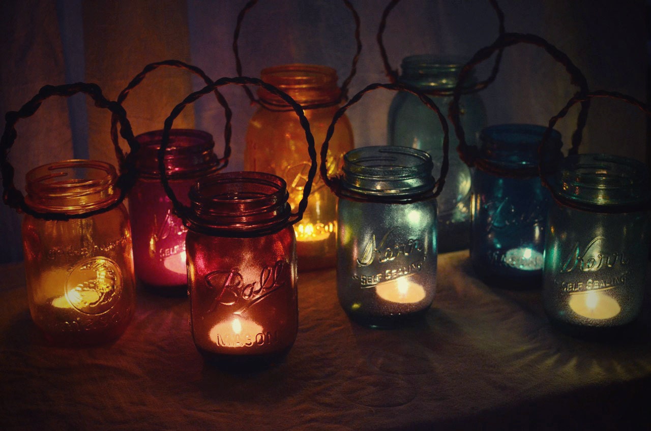 Rustic Mason Jar Lanterns With Wire Vine Handles - Set of 10