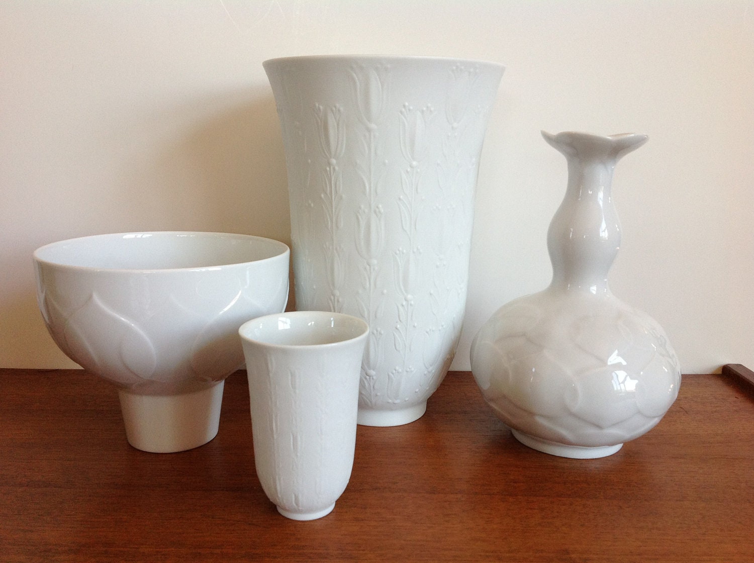 http://img0.etsystatic.com/008/0/6583764/il_fullxfull.371800366_blac.jpg?ref=l2