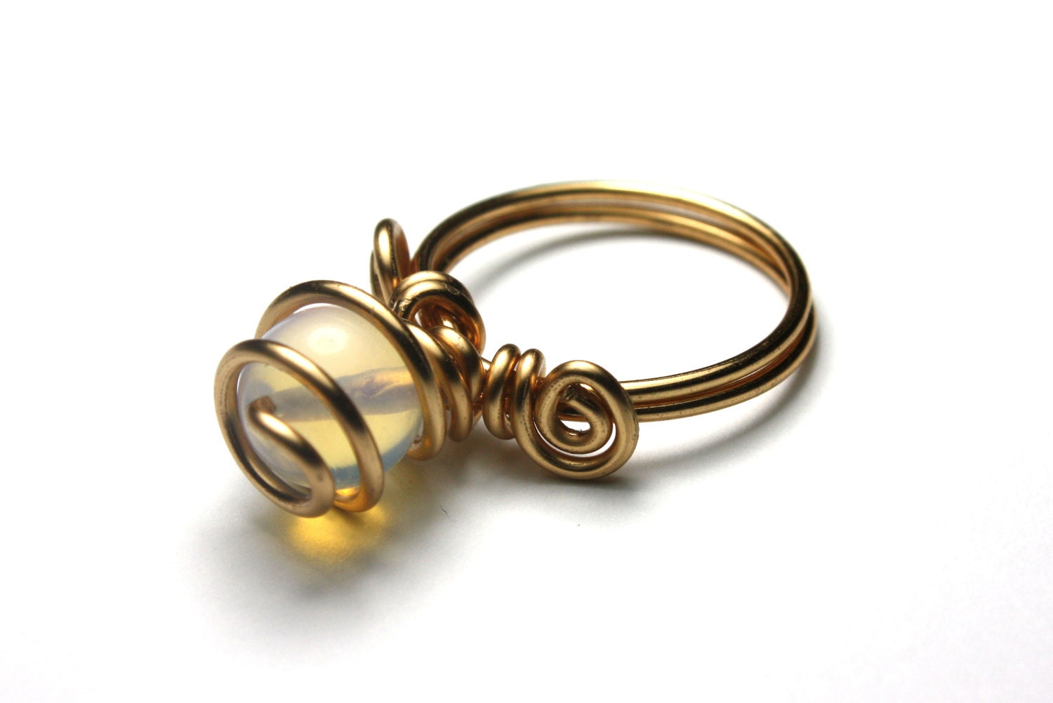 Egyptian Wire Ring - Moonstone