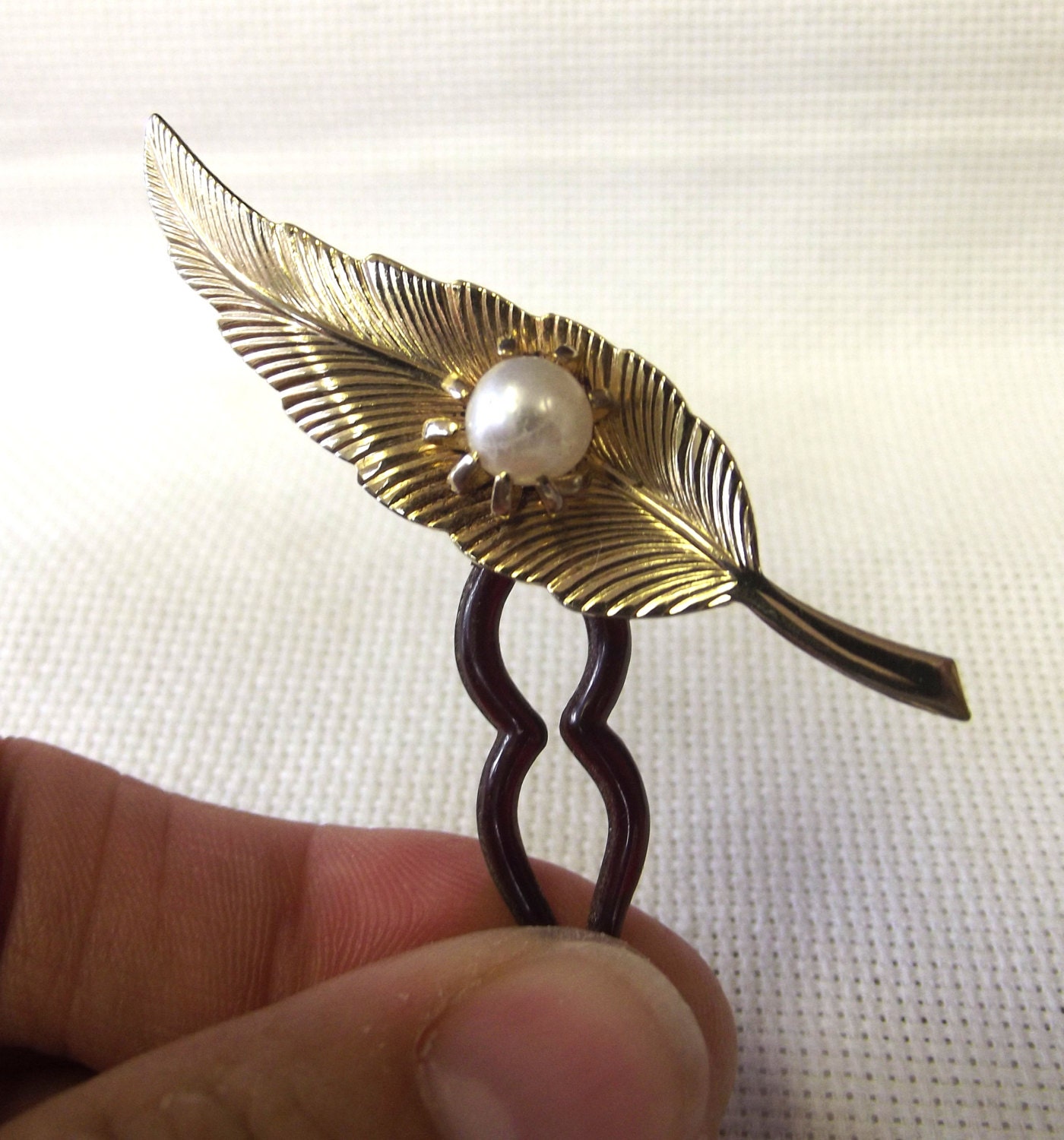 Vintage Hair Pick, Hair Pin, Recycled Vintage Brooch, Celluloid Hair Pick, Leaf with Pearl Accent