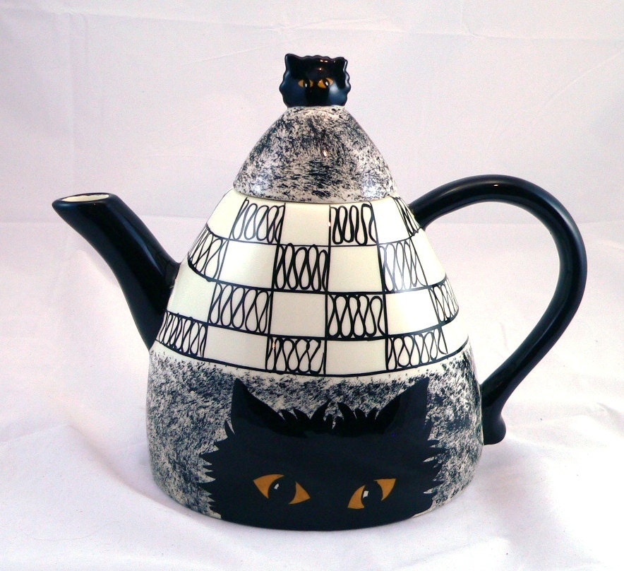 HEART BROKEN (read) Black Cat Teapot, Cats by Nina Teapot, Discontinued Black Cat Teapot
