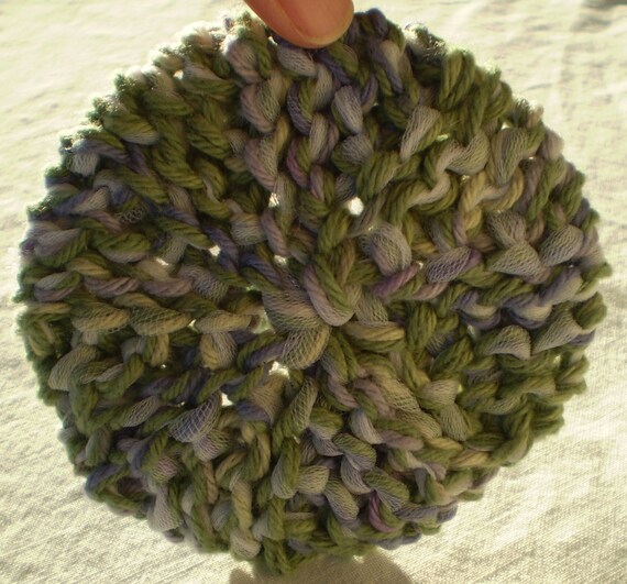 Knitted Dish Cloth Scrubbie LOOM KNITTING by Wearehomecrafting