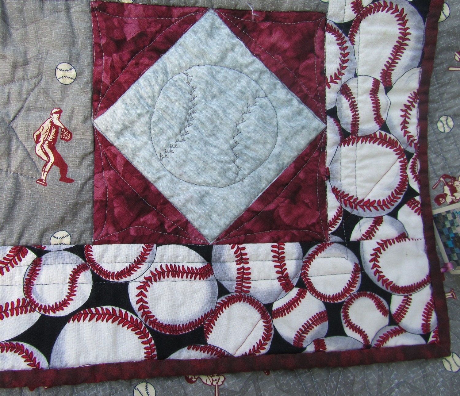 baseball-baby-quilt-or-lap-quilt-in-gray-and-by-eveninginthegarden