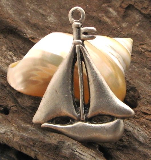 1 pcs findings - supplies - silver plated - sail boat - pendant - jewelry - charm - necklace - nautical