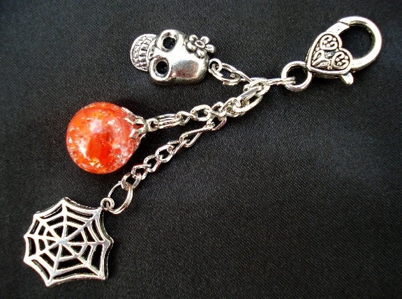 Skull Rose Spider Web Fried Marble Halloween Keychain