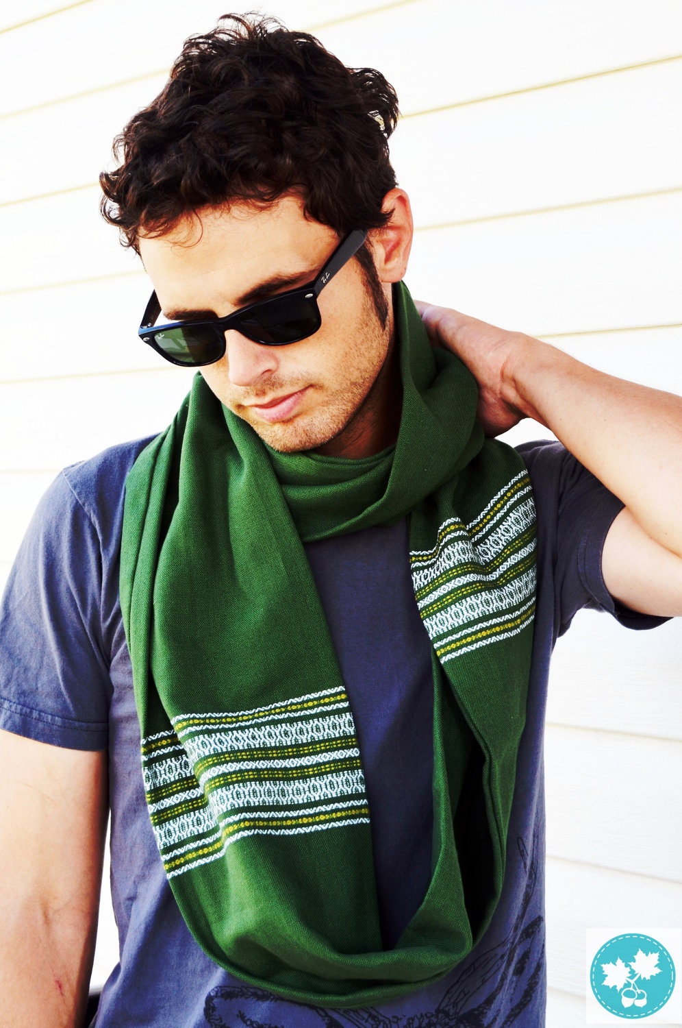 Infinity scarf. For men. Green. Fall scarf. Handwoven cotton. Circle scarf. Eternity scarf. Chunky. Olive green. Loop scarf. Tube scarf.