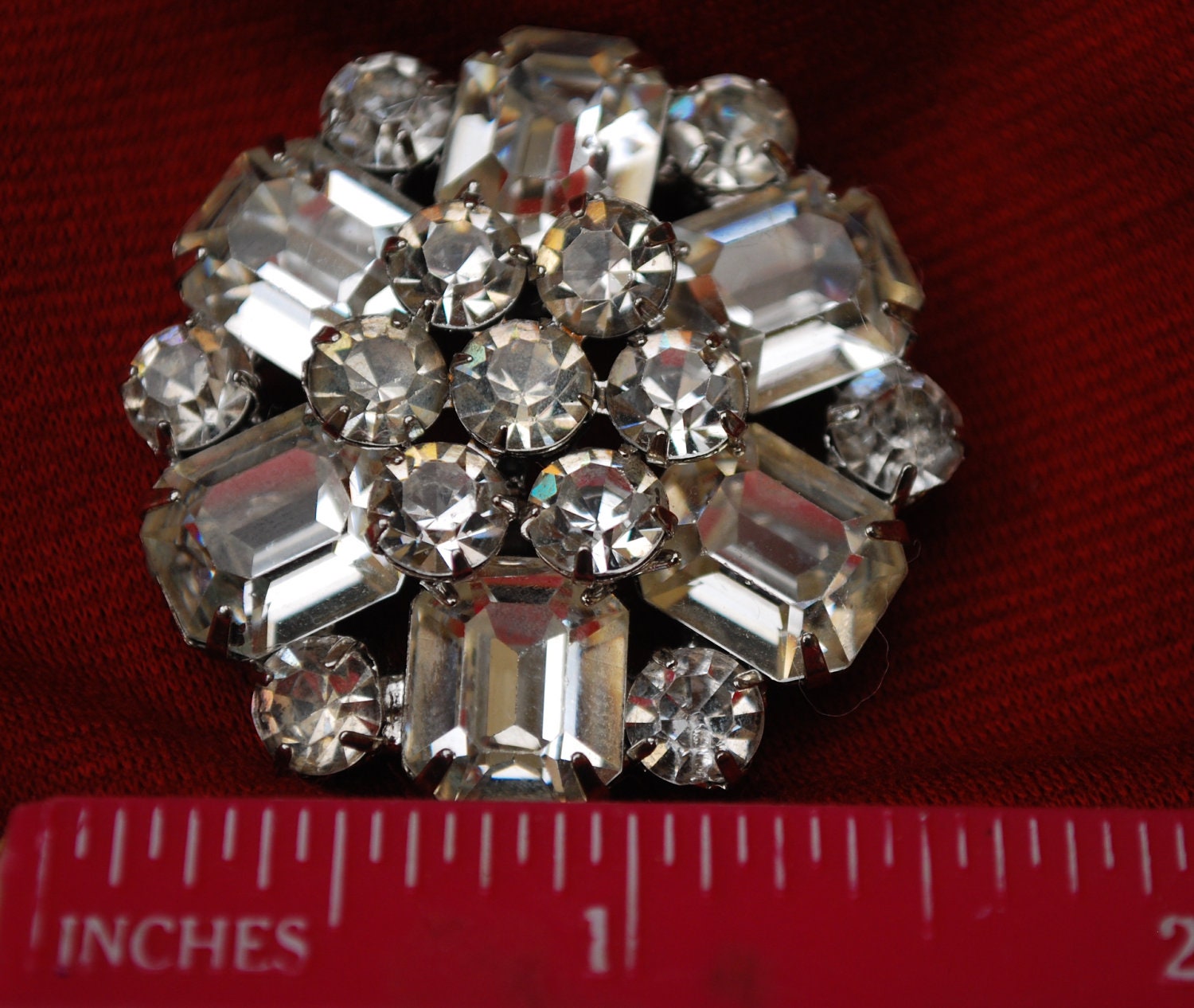 Vintage Weiss Rhinestone and Glass Brooch free shipping us only
