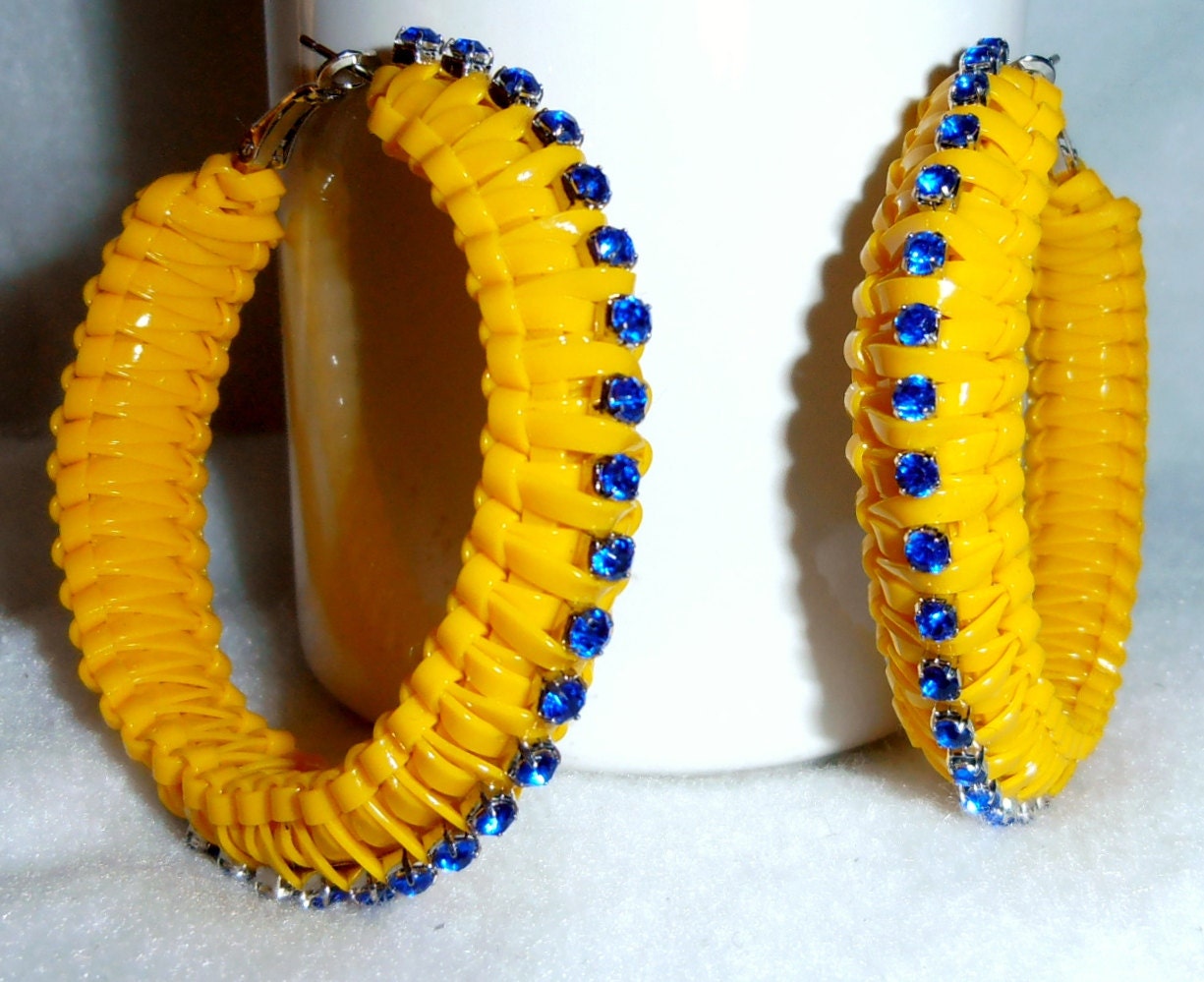 KING Cobra LEMONADE Yellow n BLUE Rhinestone Hoop Earrings