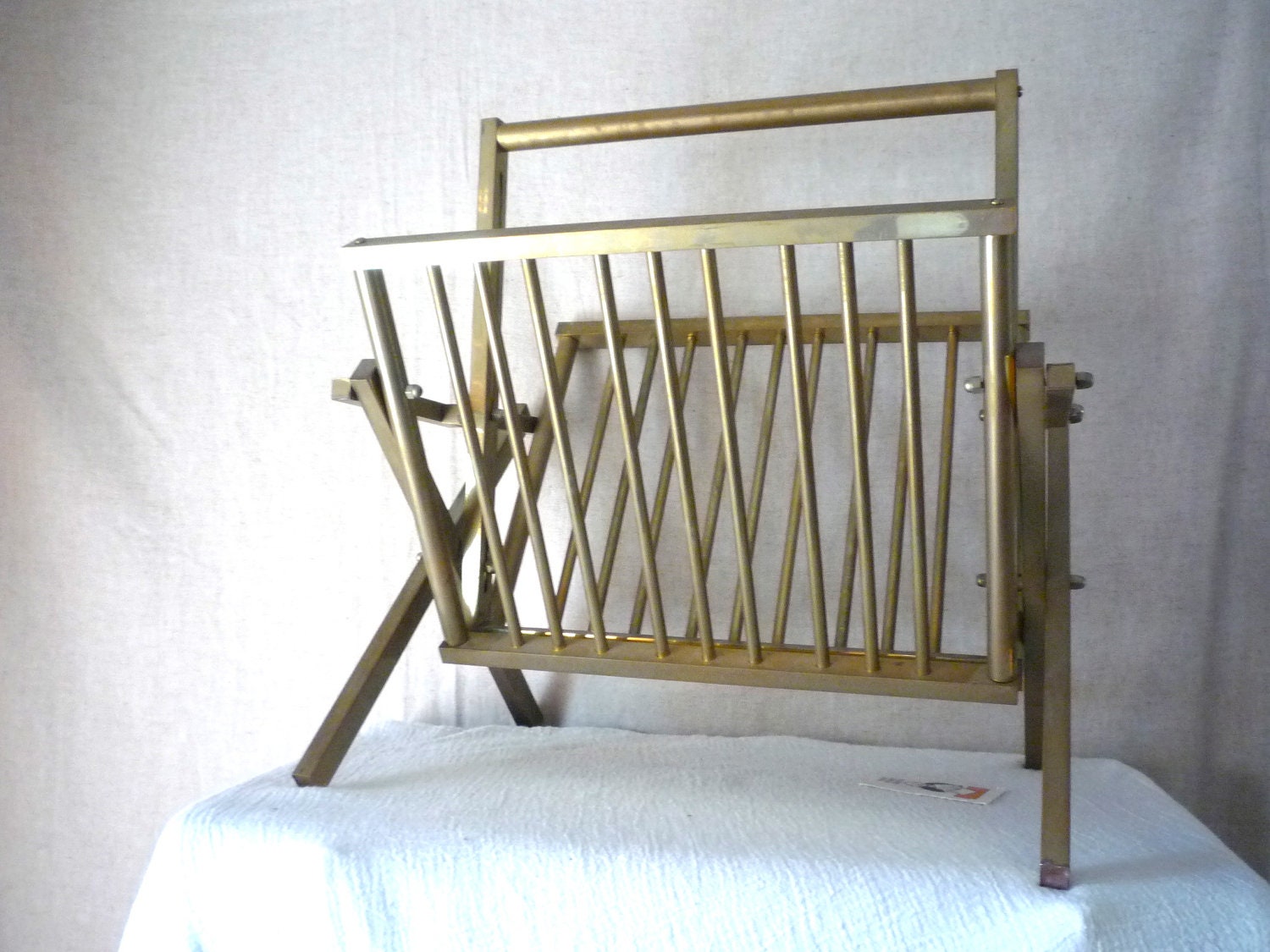 Expanding Magazine Rack - MidCentury Foldable Paper Stand - Fold Up - 2girlfriends