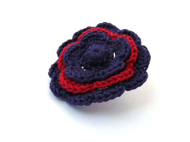 Crochet flower barrette, red, blue, hair accessory, women, girls, hairgrip