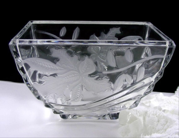 Frosted Glass Iris Art Deco Style Vase - Beautiful