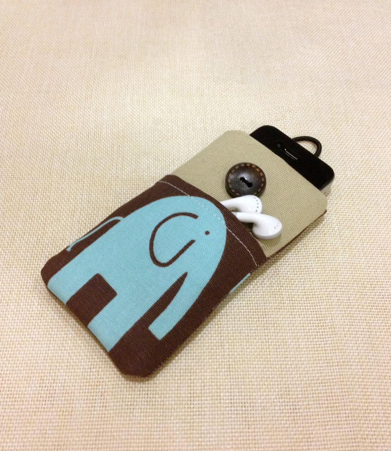 Cute elephant iPhone sleeve, iPod touch pouch, Kindle case, smart cellphone cover, mobile cover