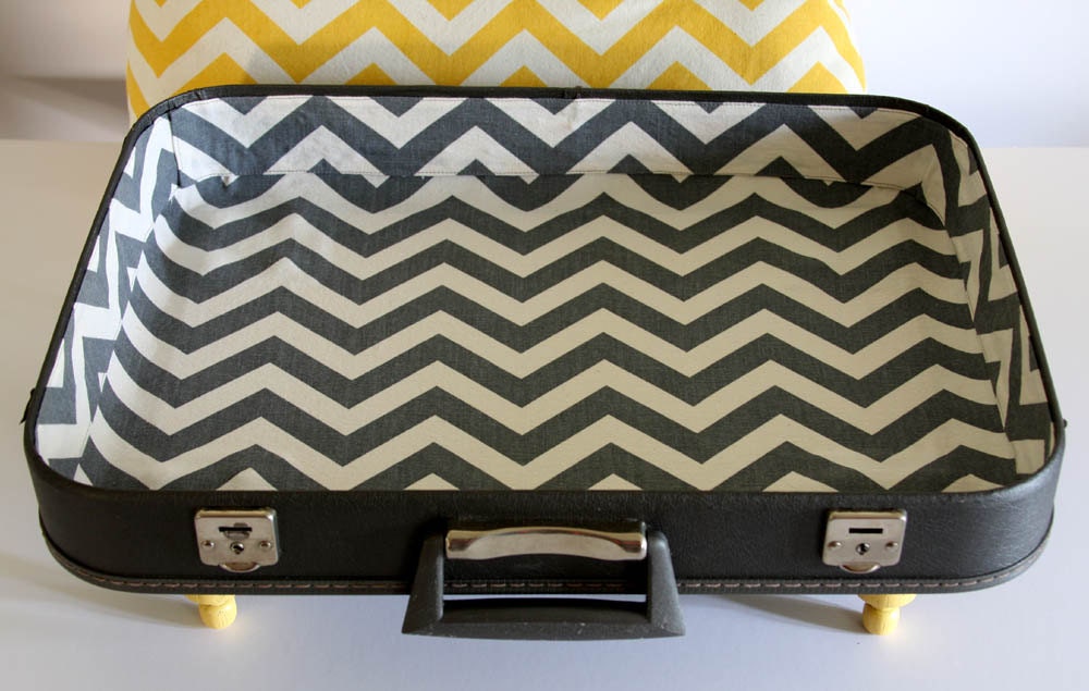 Suitcase Pet Bed, Extra Fluffy, Yellow Chevron Pillow, Grey Suitcase