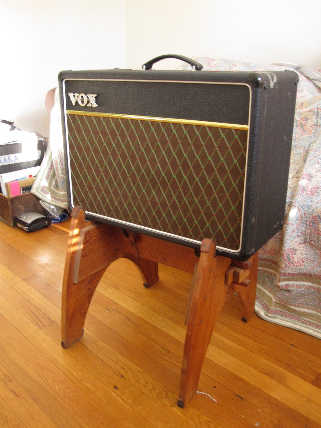 Items similar to Custom Wooden Guitar Amplifier Stand Made to Order on Etsy