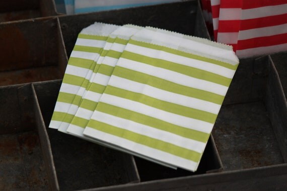 Green Stripe Goody Bag --Party Favor, Paper Bag - Gift -- set of 20 -- 4X6 Il_570xn