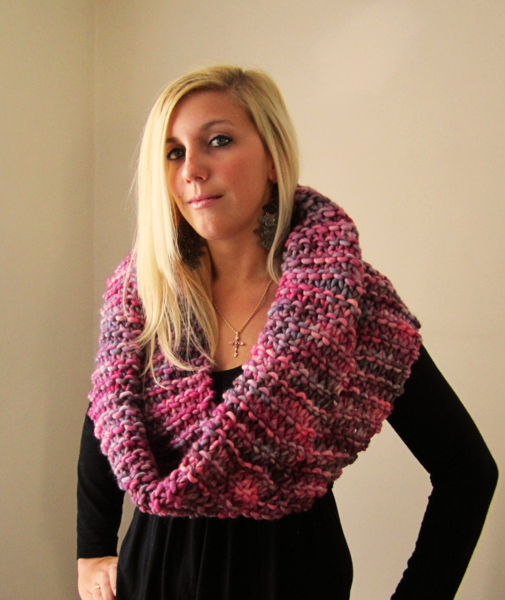 Big Chunky Knit cowl Red. Charcoal Grey. White.