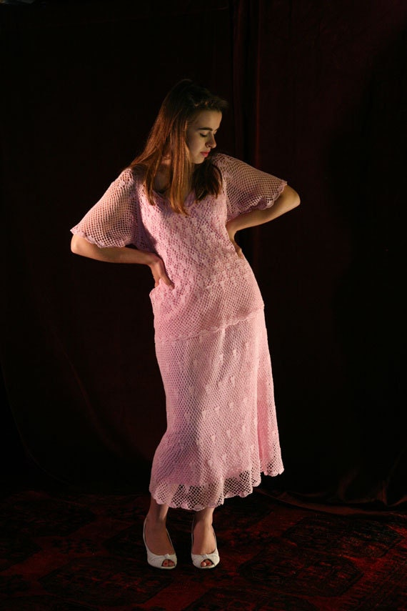 Vintage Hand Crochet Dress Two Piece Top Skirt Set in Pale Pink, S-M