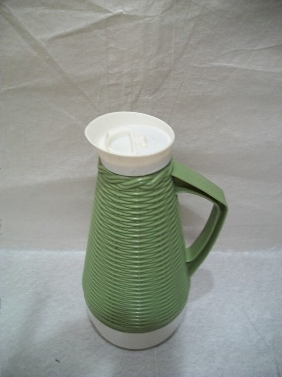 Vintage Plastic Pitcher Water Pitcher Juice Pitcher by GiniCrafts