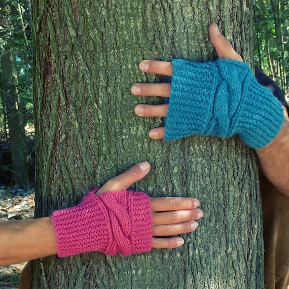 Items similar to Fingerless unisex mittens Knit pattern ...