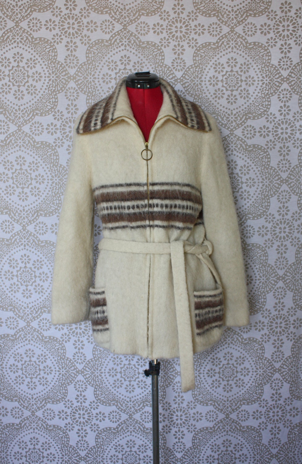 Vintage 1970's Icelandic 100% Arctic Sheep Wool Sweater Jacket M