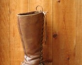 vintage 1930s boots / antique 30s lace up leather boots / size 6
