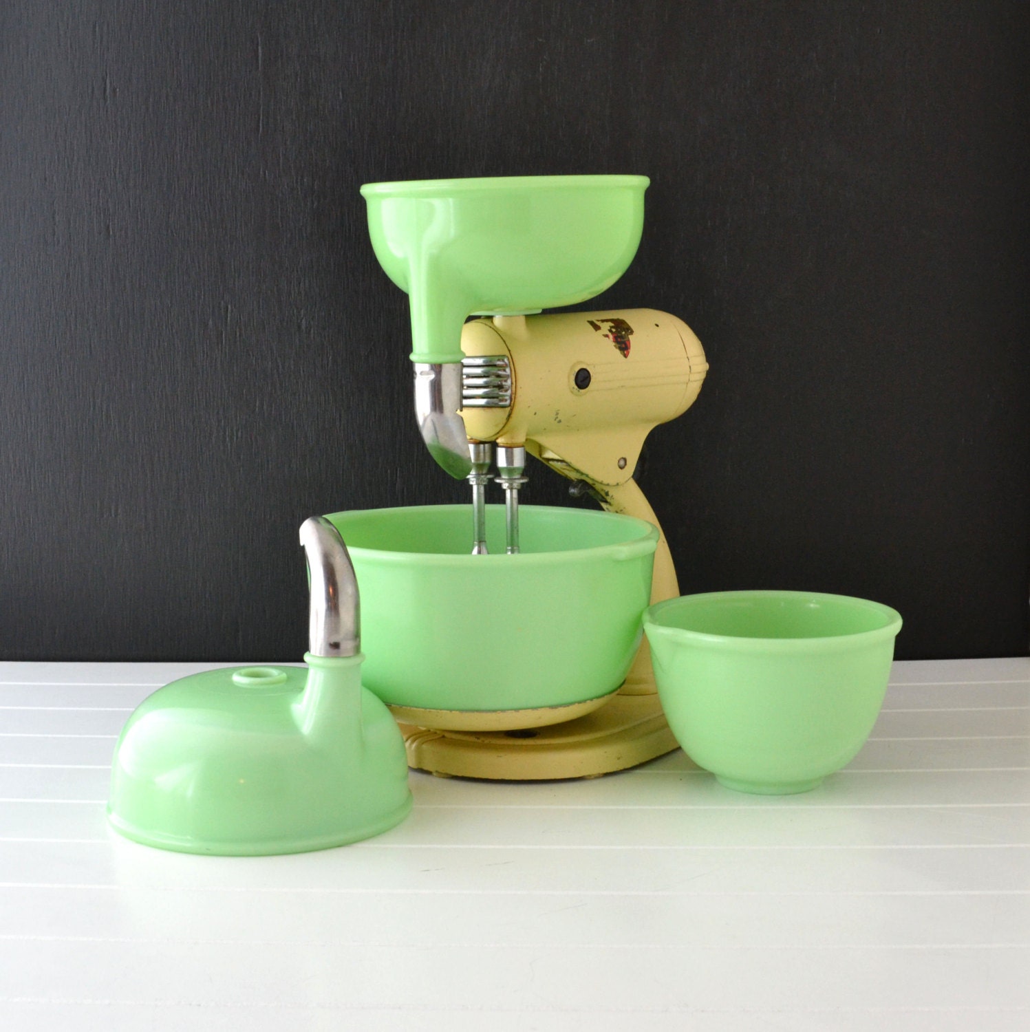 Vintage Sunbeam Mixmaster S 3A Jadeite Bowls Cream by KOLORIZE