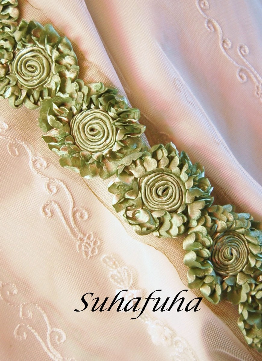 1/2 yd DEEP SAGE GREEN Shabby Rosette Satin Ruffled Flower Trim-9 Flowers