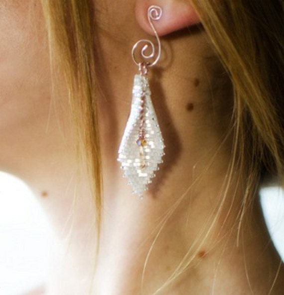 Calla Lily Earrings - Wirework & Beadwoven in Pink and White