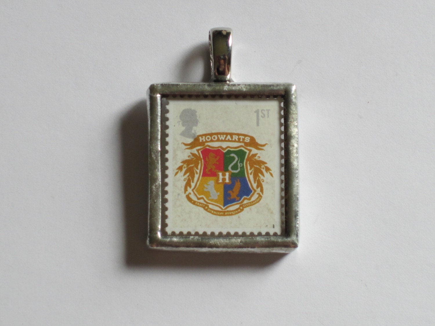Postage Stamp Pendant - Harry Potter - Hogwarts