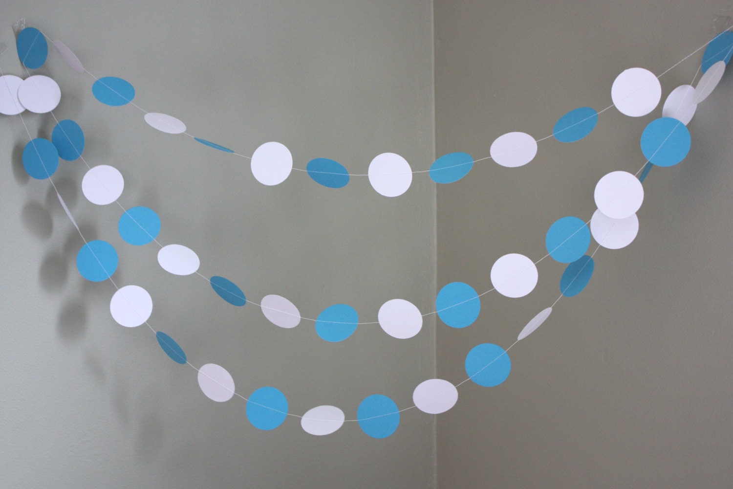blue, white 2" circle paper garland - 10 ft. wedding decoration, bunting, photo prop, party decoration, shower decoration