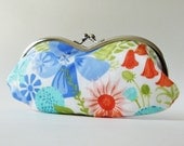 Eyeglass case - spring meadow
