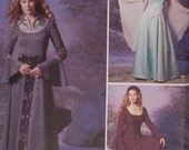 Simplicity 9891 Renaissance Style Dress in Womens Size Misses 6-12