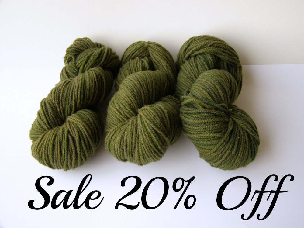 Sale - Hand Dyed Wool Yarn - Worsted Weight, Variegated, 242yds - Moss