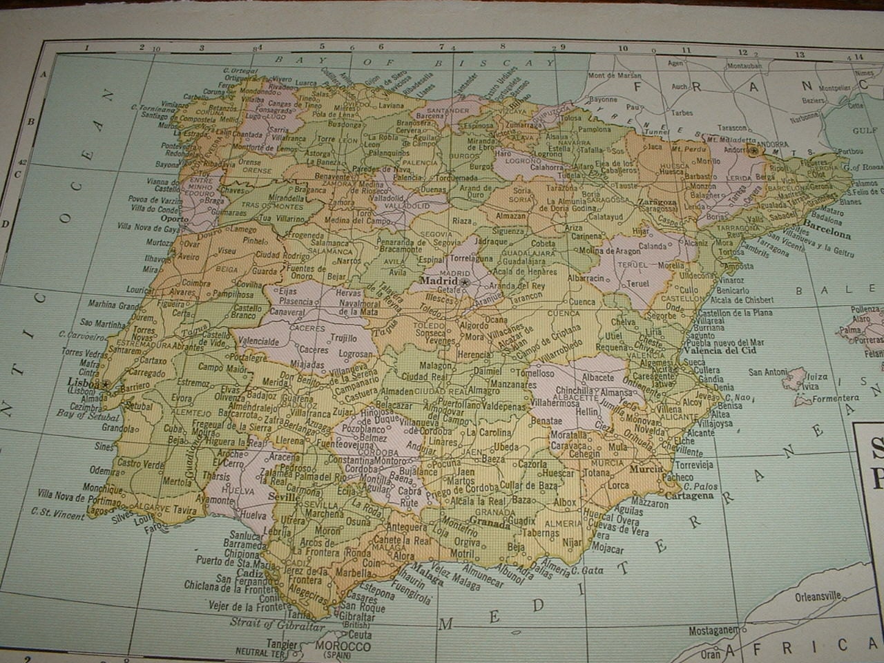 1940 SPAIN AND PORTUGAL Map for Altered Art or Framing