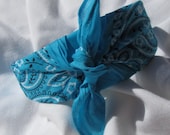 Bandana Knot Tie Headband (TURQUOISE)