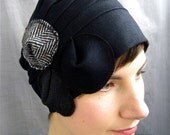 cloche - black wool circles