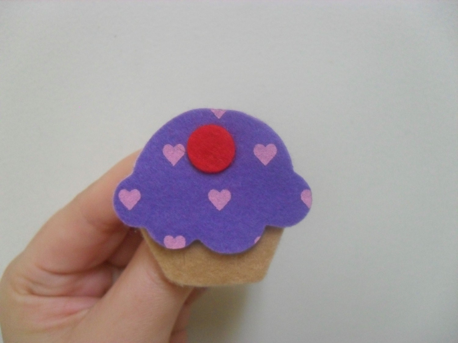 Cupcake Brooch