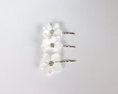 3 Small Bridal Ivory Flowers Hair Pins