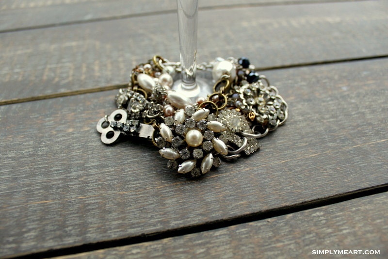 Vintage Rhinestone Pearl and Glass Beaded Layers Bracelet....Trios