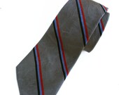 Grey Vintage Chelsea Collection Striped Silk Necktie- 1970s