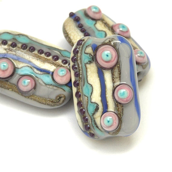 Rhythm and Rhyme - Handmade Lampwork Glass Bead Set in Grey, Beige, Turquoise and Pink (3)