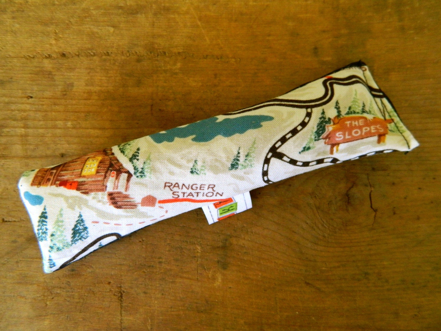 Snowy Cabin Binky Crisp Catnip Toy For Kitty