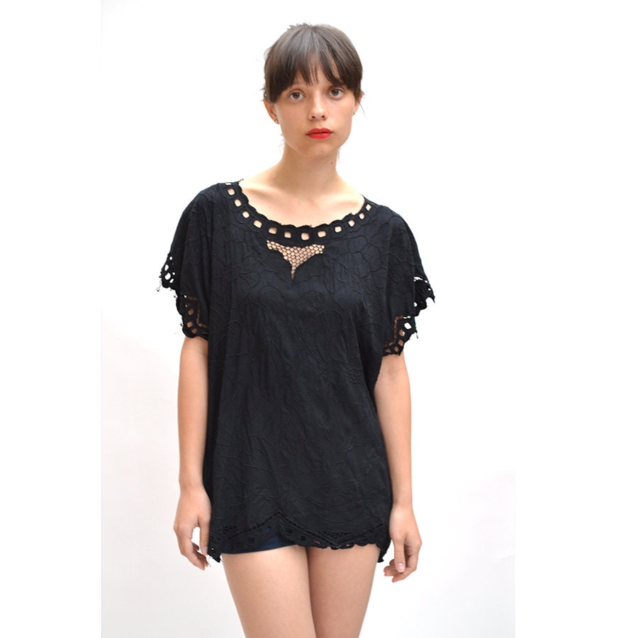vintage OPEN WEAVE crochet top