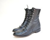 size 8.5 mens black leather boots by Justin