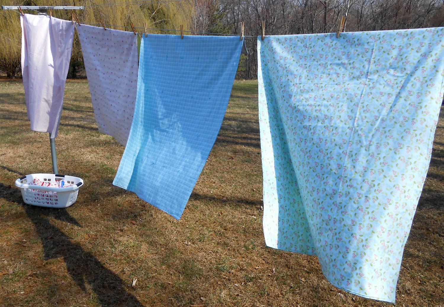 Wholecloth Quilt- Peach Circles- Baby/Toddler Girl