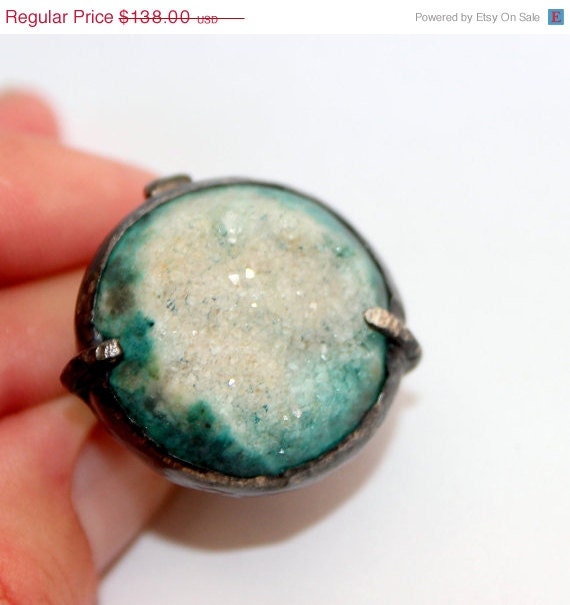 20% off sale Green druzy ring, druzy agate ring, statement ring, size 5 and half, ready to ship, one of a kind ring, rough stone ring