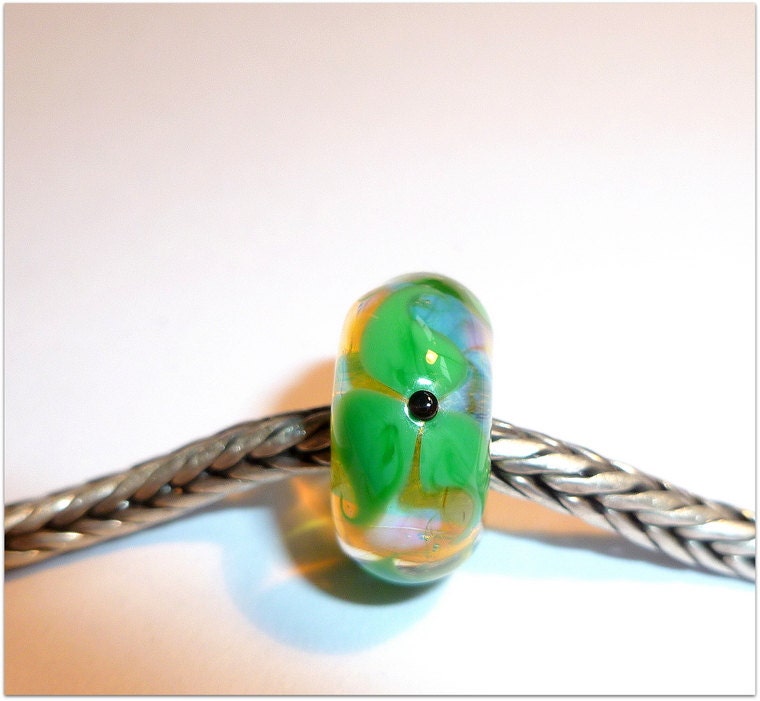 Luccicare Lampwork Bead - Flowers -  Lined with Sterling Silver