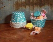 12 Aqua with White Dots Baking Cups -- Paper Nut Cups -- Large 2" Il_170x135