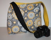 Womens Digital Slr CAMERA Bag Purse  Hobo Market Yellow Gray Medallion Foam Padding