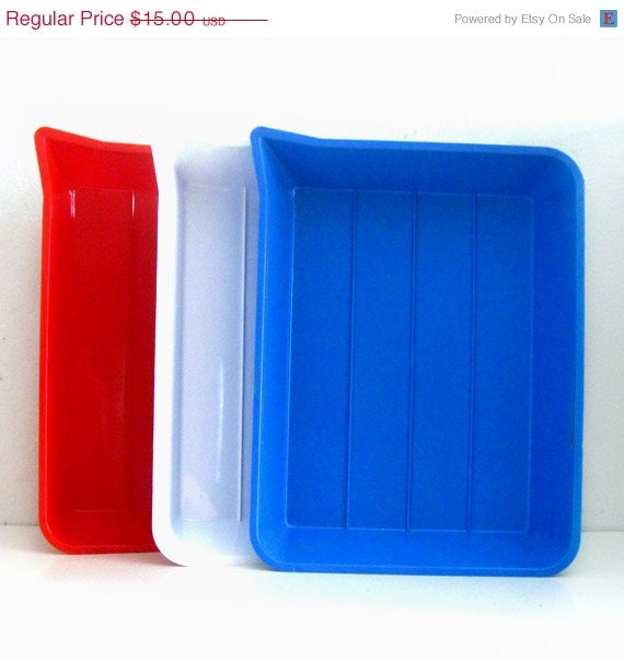 ON SALE 3 Vintage Developing Trays - Red White and Blue - Yankee Agitray - Plastic Desk Organizers